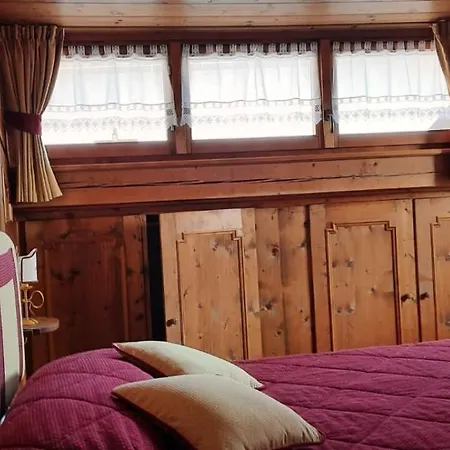 Casa Falco 아파트 코르티나 담페조